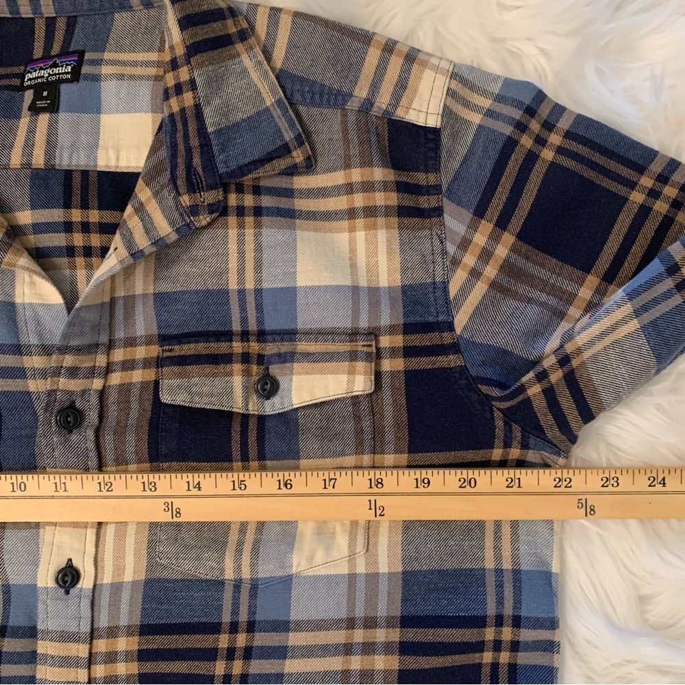 Patagonia Men’s Fjord Plaid Organic Cotton Lightweight Medium Work Shirt 54020 - Picture 5 of 14